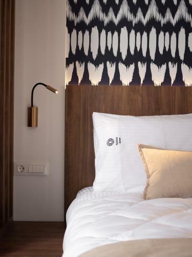 Hotel Nama Retreat