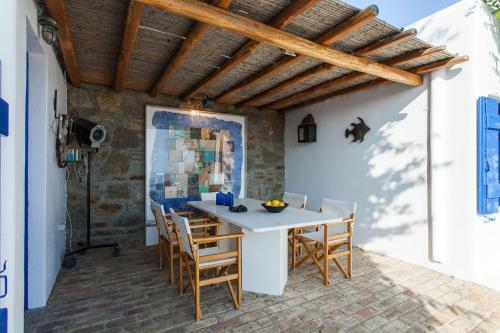 Villa Iris In Agios Lazaros By Itravelhome