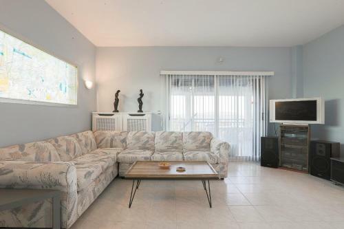 #flh - Summer Breeze Apartment, Fava Beach