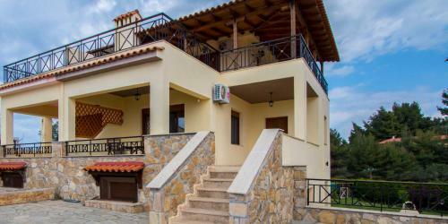Akrogiali Villas
