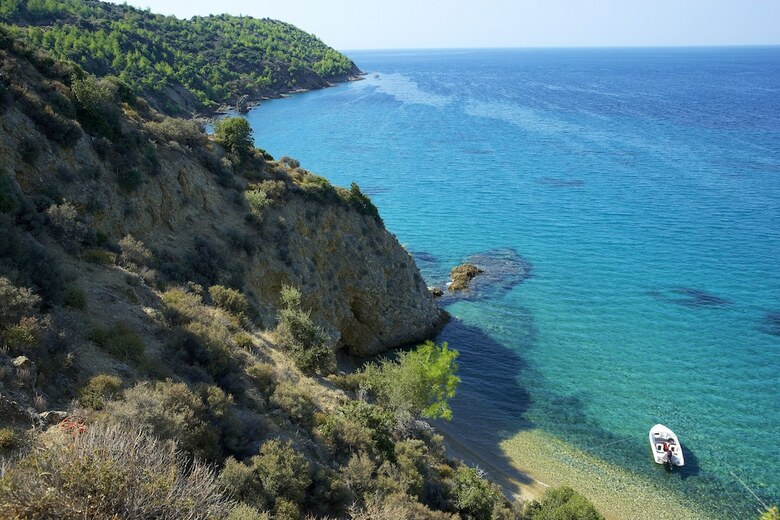 Kamari Beach Hotel