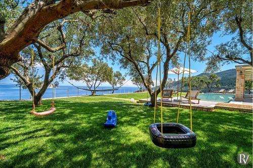 Limni Keriou Villa Sleeps 8 Wifi