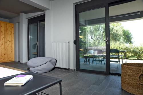 Elia Seafront Villa