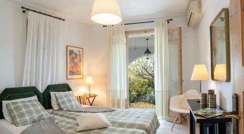 Katouna Villa Sleeps 6 With Pool Air Con And Wifi