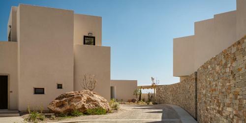 Hotel Milos Cove