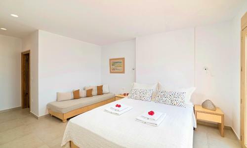 Villa Canes Heated Pool