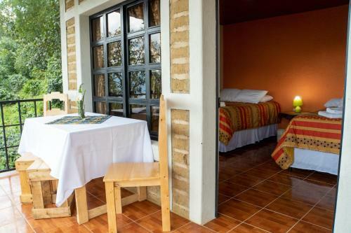 Rancho Fortaleza Atitl�n