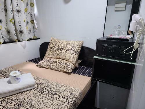 Hostal Vienna Hostel