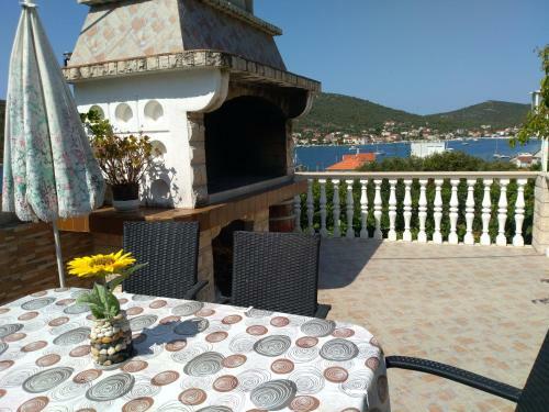 New And Completely Renovated Apartment (5+3)