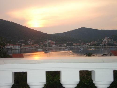 Apartment With One Bedroom In Vinisce With Wifi