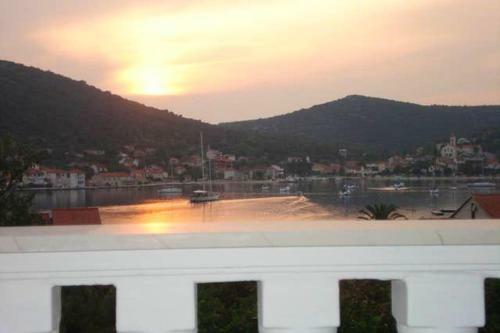 Apartment With One Bedroom In Vinisce With Wifi
