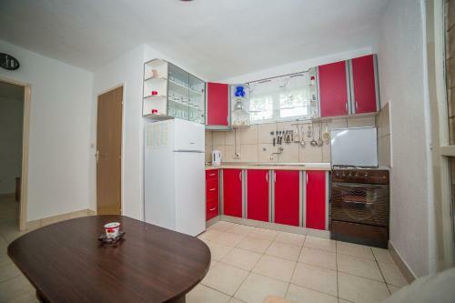 Apartments Ned-with Terrace