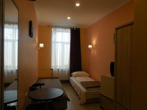 Gogol Park Hostel