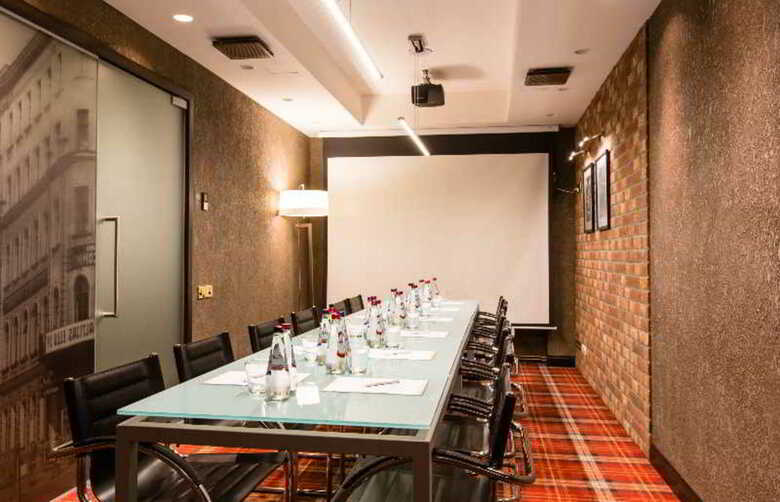 Semarah Hotel Metropole