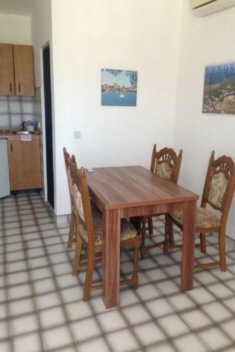 Hostal Apt And Rooms Alijam - Parking