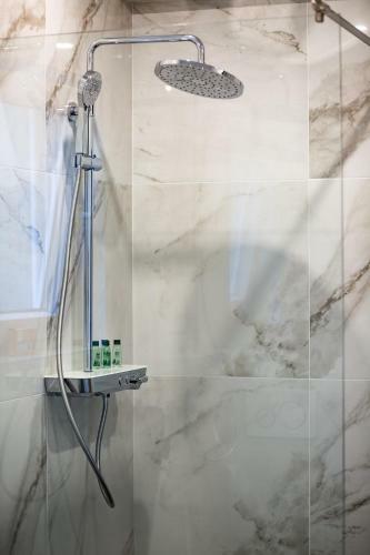Marcius Luxury Apartment With Jacuzzi & Sauna