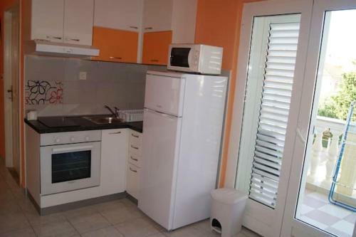 Apartment With One Bedroom In Zadar With Wifi