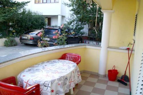 Apartment With One Bedroom In Zadar With Wifi