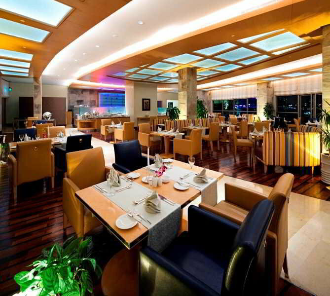 Marina Hotel
