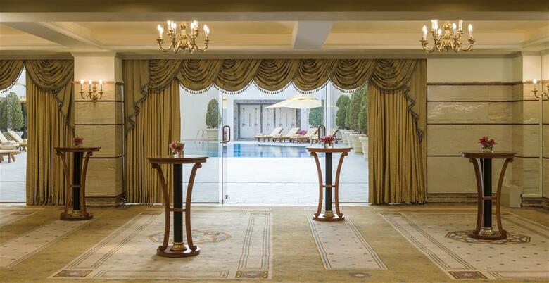 Sheraton Kuwait, A Luxury Collection Hotel