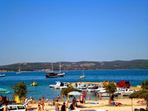 Apartment 3545-3 For 2 + 2 Pers. In Biograd Na Moru