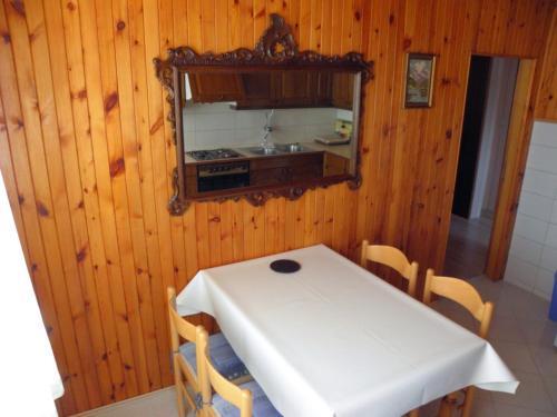 Apartment 3545-3 For 2 + 2 Pers. In Biograd Na Moru