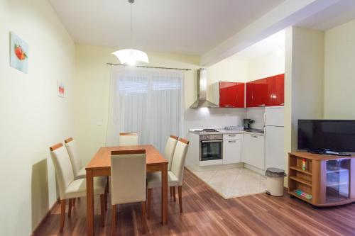 Apartments Sea Tang