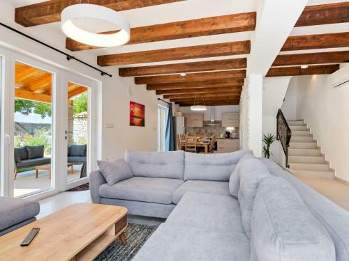 Quaint Holiday Home In Lovinac With Terrace