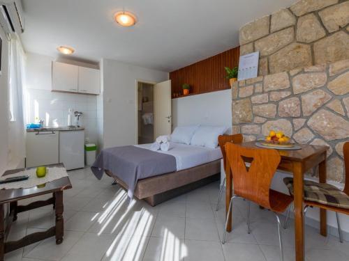 Apartments Deniz