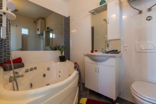 Apartamentos Emi.