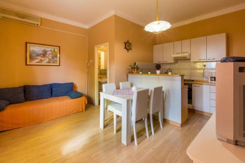 Apartamentos Mare 1