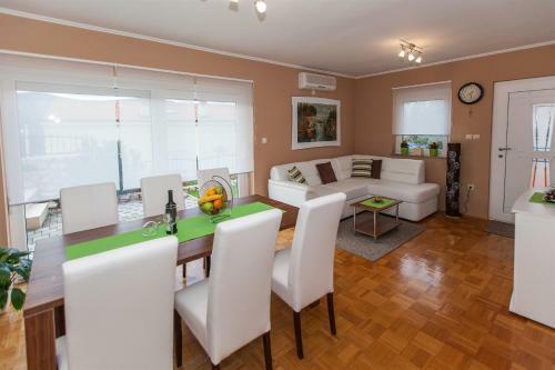 Spacious Villa Kostelj In Unique Location