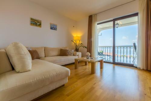 Apartamentos Amila
