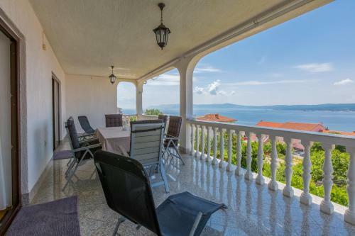 Apartamentos Amila