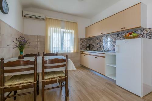 Apartamentos Iris