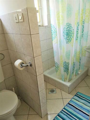 Hostal Apartments And Rooms Marijan