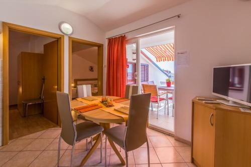 Apartamentos Plovanic