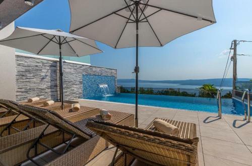 Hostal Villa Lorena With Pool