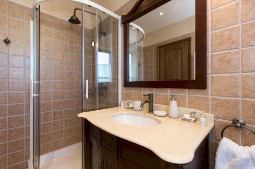 Luxury Villa Nika