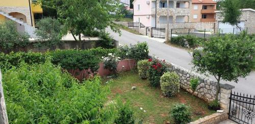 Hostal Apartments Roses