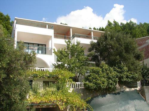 Apartments Sonja - 100 M From Sea