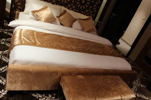 Terrace Furnished Apartments Fintas 2