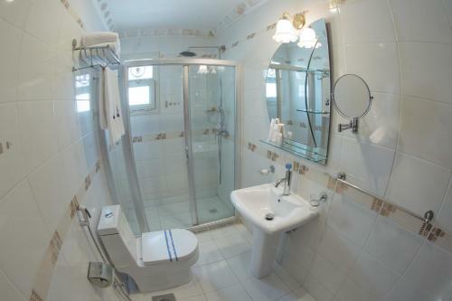 Apartamentos Sara Plaza