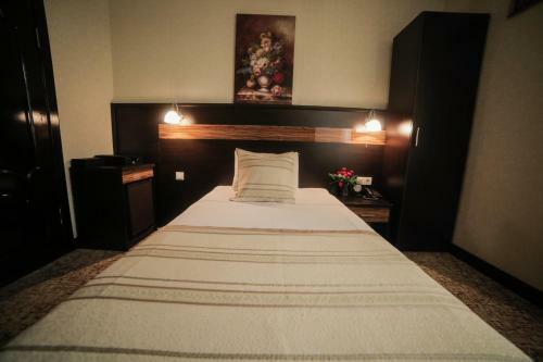 Hotel Onyx