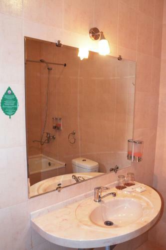 Hotel Asia Mountains 2