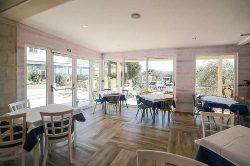 Hotel Ivando - Maslina