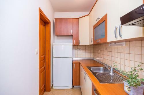 Hostal Burum Apartments