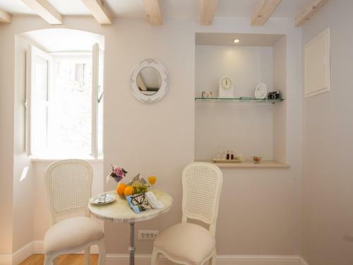 Studio Apartments Sonatina