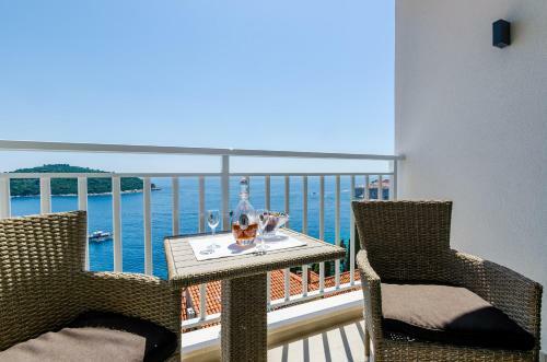 Apartments Lazarin