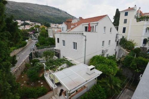 Hostal Apt-rooms Andri - 100m From Sea